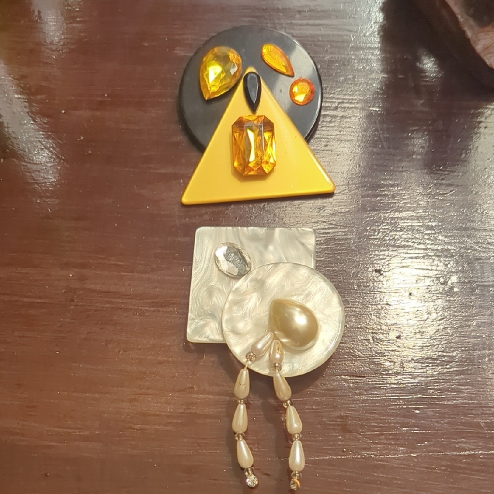 Vintage Costume Jewelry